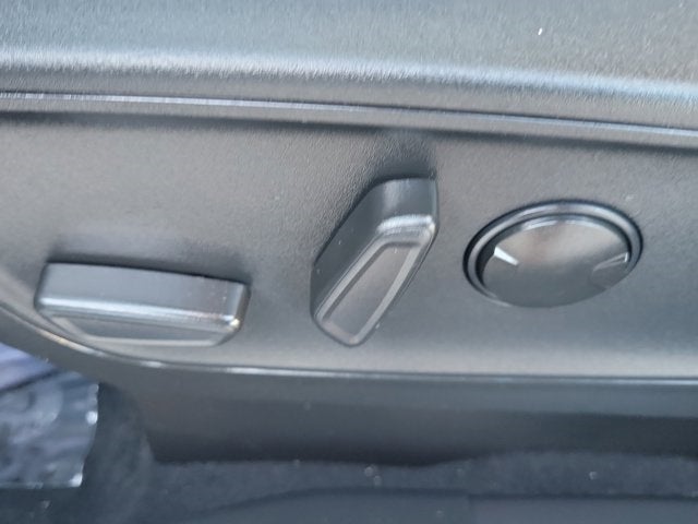 2022 Ford Escape Plug-In Hybrid Titanium