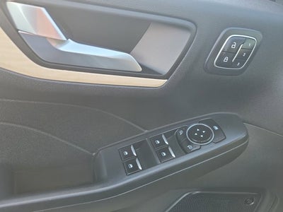 2022 Ford Escape Plug-In Hybrid Titanium