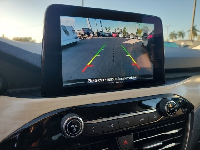 2022 Ford Escape Plug-In Hybrid Titanium