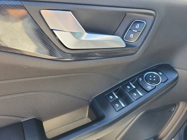 2024 Ford Escape Hybrid ST-Line