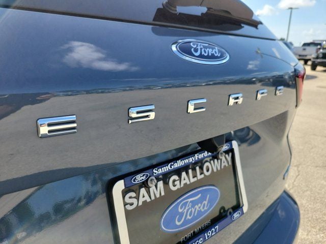 2023 Ford Escape ST-Line Elite
