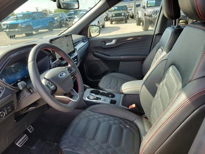 2023 Ford Escape ST-Line Elite
