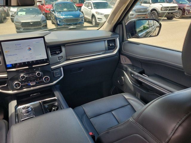 2023 Ford Expedition XLT