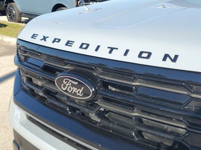 2025 Ford Expedition Platinum