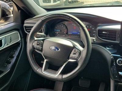 2022 Ford Explorer ST-Line