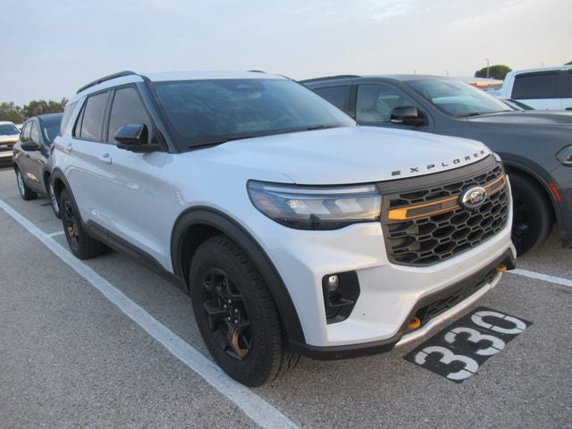 2026 Ford Explorer Tremor 4WD's photo
