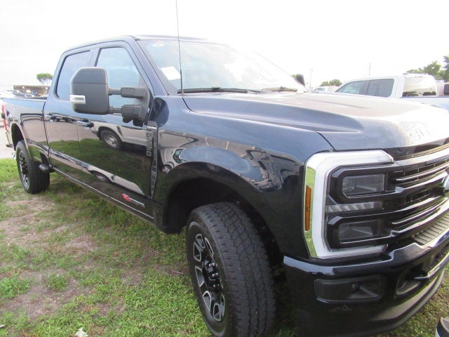 2025 Ford F-250SD Platinum