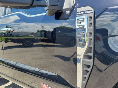 2023 Ford F-350SD Platinum