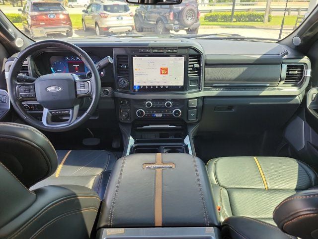 2023 Ford F-350SD Platinum