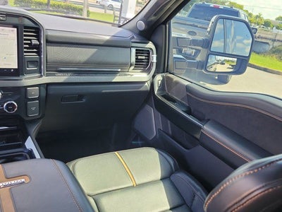 2023 Ford F-350SD Platinum