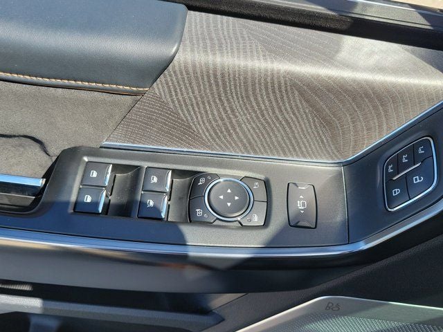 2023 Ford F-350SD Platinum