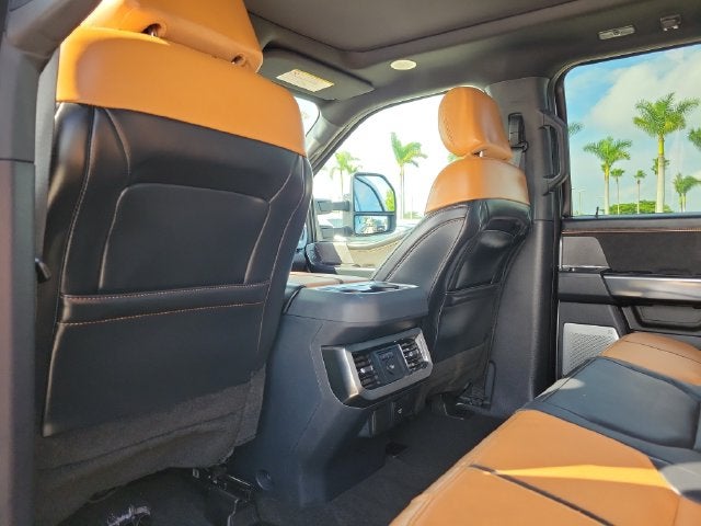 2024 Ford F-350SD Platinum
