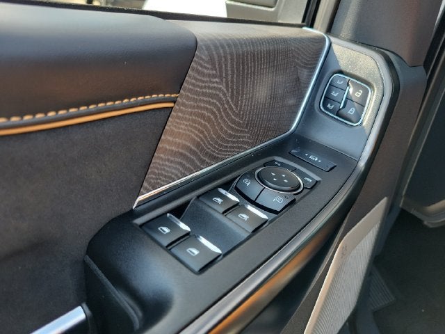 2024 Ford F-350SD Platinum