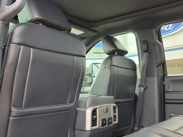 2022 Ford F-350SD Lariat