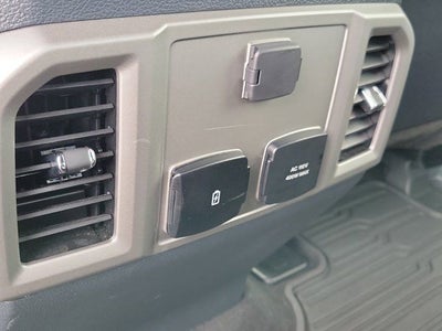 2022 Ford F-350SD Lariat