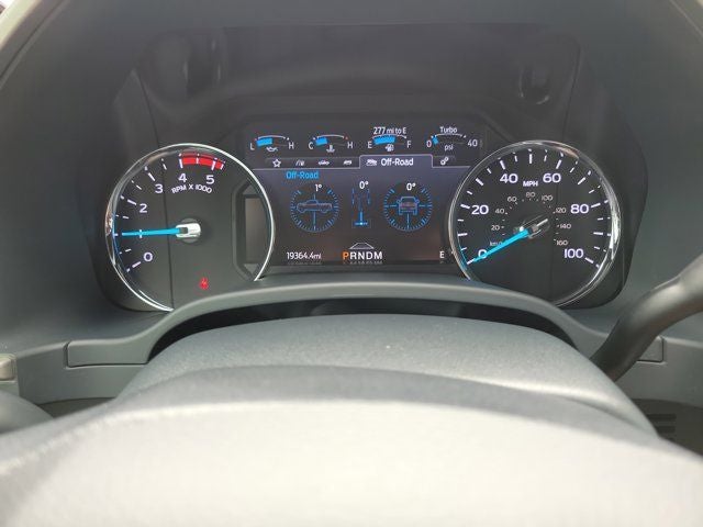 2022 Ford F-350SD Lariat