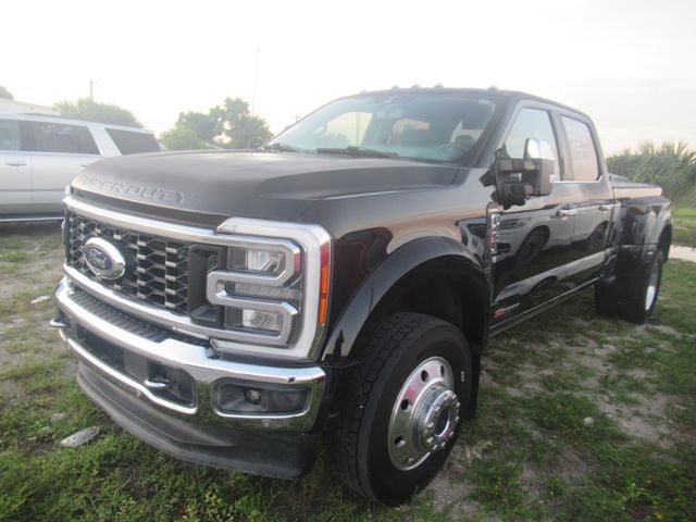 2023 Ford F-450SD Lariat DRW