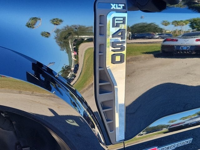 2025 Ford F-450SD XLT DRW