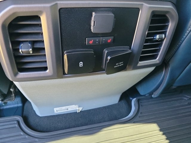 2022 Ford F-450SD Limited