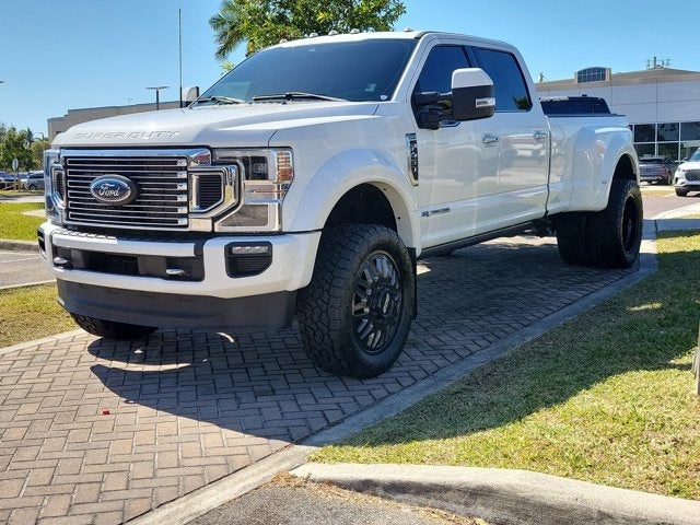 2022 Ford F-450SD Limited