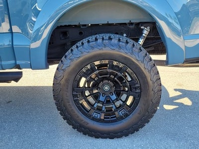 2023 Ford F-150 Lariat Black Ops