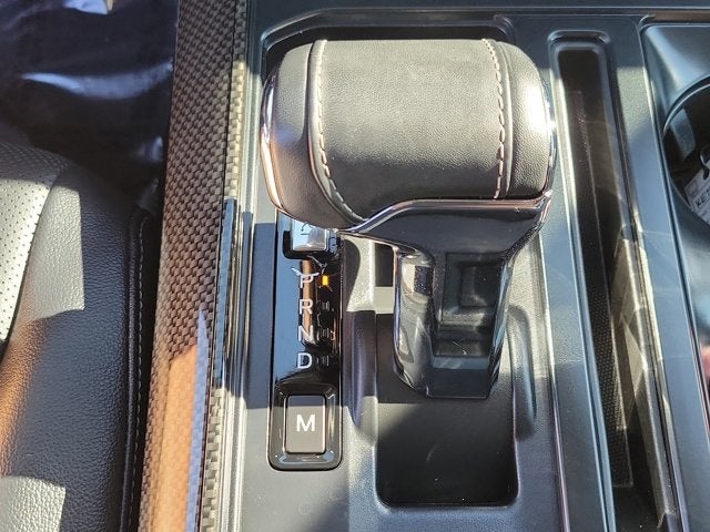 2023 Ford F-150 Lariat Black Ops