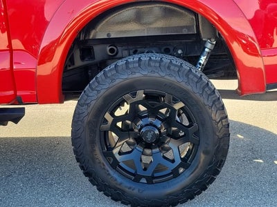 2022 Ford F-150 Lariat Black Ops