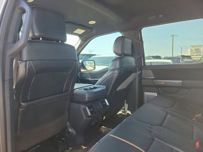 2022 Ford F-150 Platinum