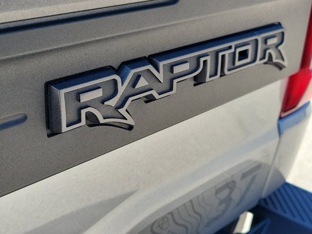 2023 Ford F-150 Raptor 37