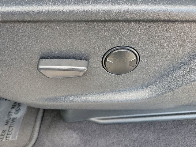 2023 Ford F-150 Lightning XLT