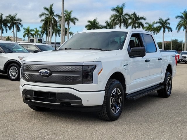 2023 Ford F-150 Lightning XLT