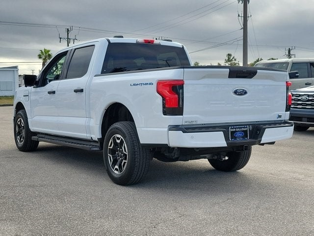 2023 Ford F-150 Lightning XLT