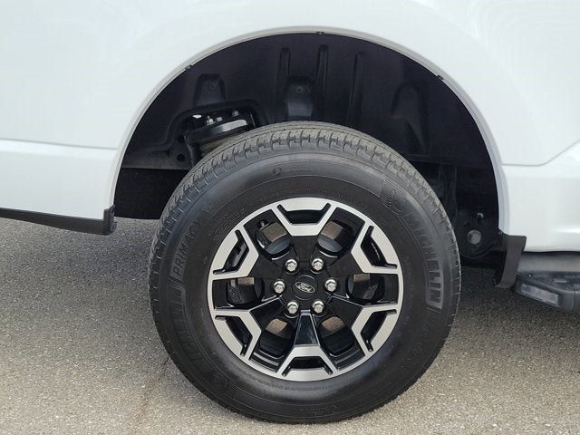 2023 Ford F-150 Lightning XLT