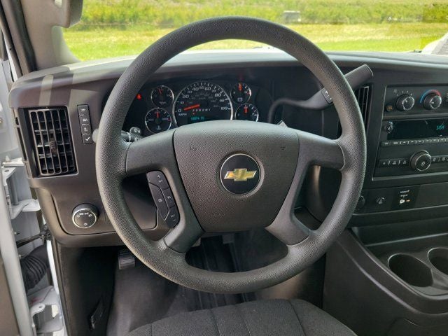 2024 Chevrolet Express 2500 Work Van Cargo