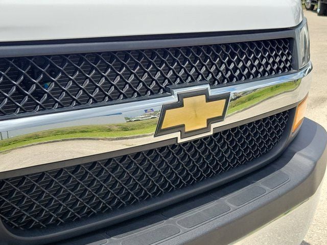 2024 Chevrolet Express 2500 Work Van Cargo
