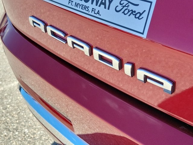 2023 GMC Acadia Denali