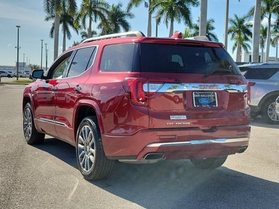 2023 GMC Acadia Denali