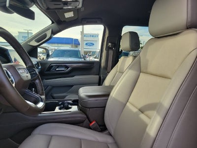 2025 GMC Yukon XL Elevation