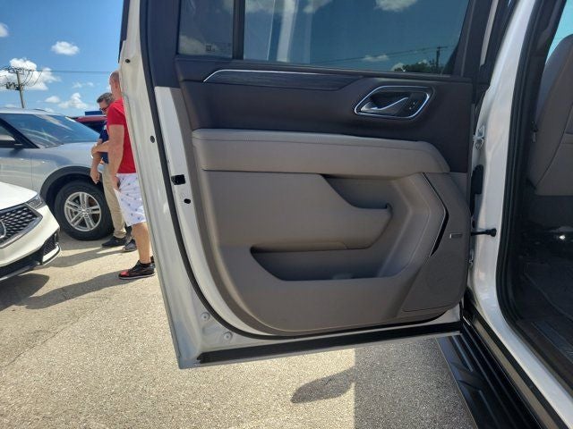 2024 GMC Yukon XL SLT