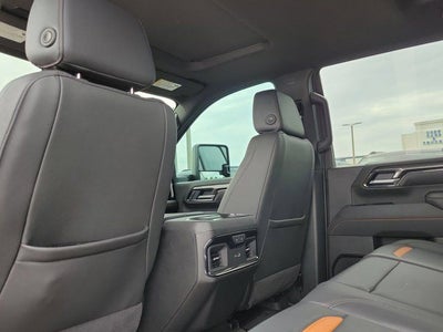 2025 GMC Sierra 2500HD AT4