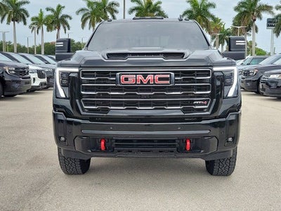 2025 GMC Sierra 2500HD AT4