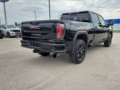 2025 GMC Sierra 2500HD AT4