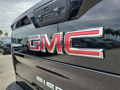 2025 GMC Sierra 2500HD AT4