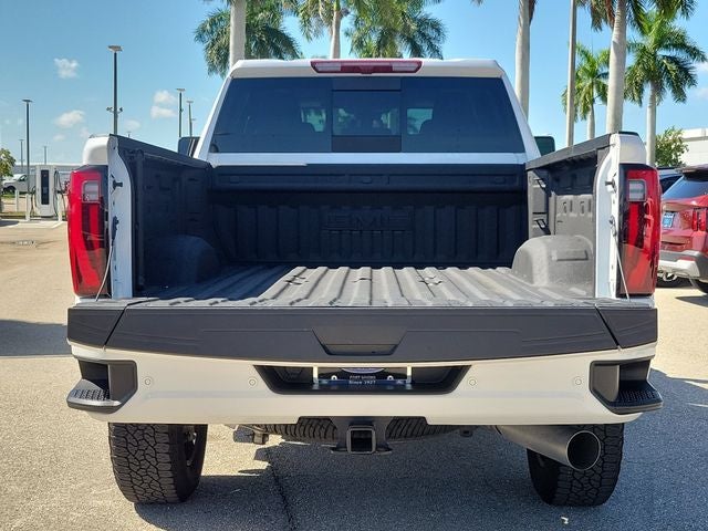 2025 GMC Sierra 2500HD Denali