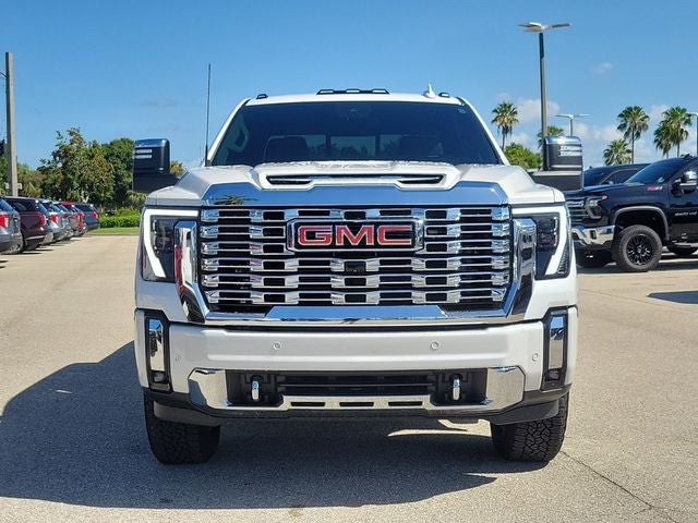 2025 GMC Sierra 2500HD Denali