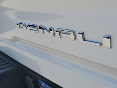 2025 GMC Sierra 2500HD Denali