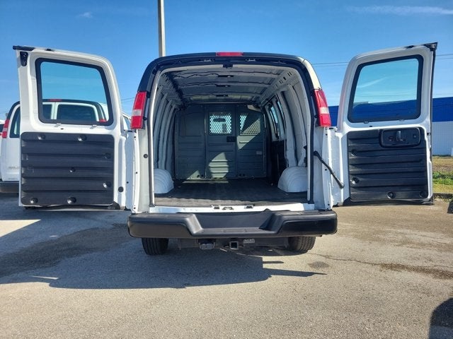 2021 GMC Savana 2500 Work Van
