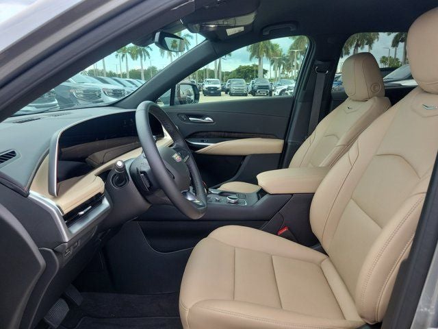 2025 Cadillac XT4 Premium Luxury