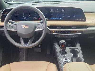 2025 Cadillac XT4 Premium Luxury