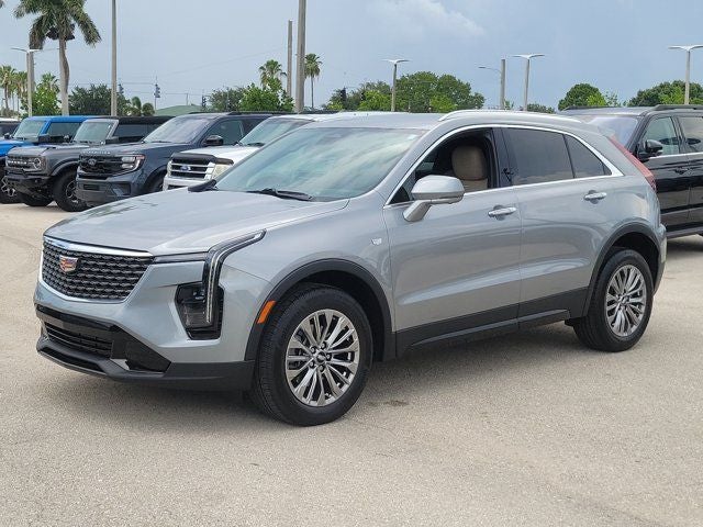 2025 Cadillac XT4 Premium Luxury